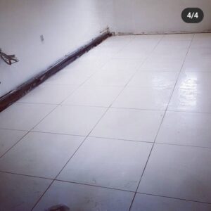 Floor Tiling Large Tiles